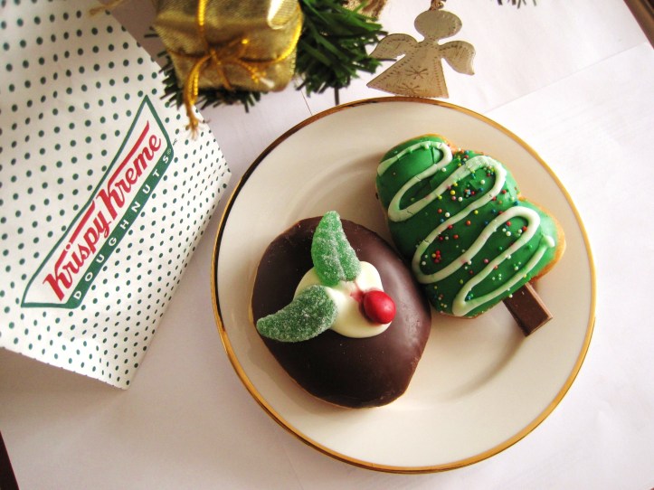MoMo & Coco's Christmas Dessert Bargain Guide - from Krispy Kreme