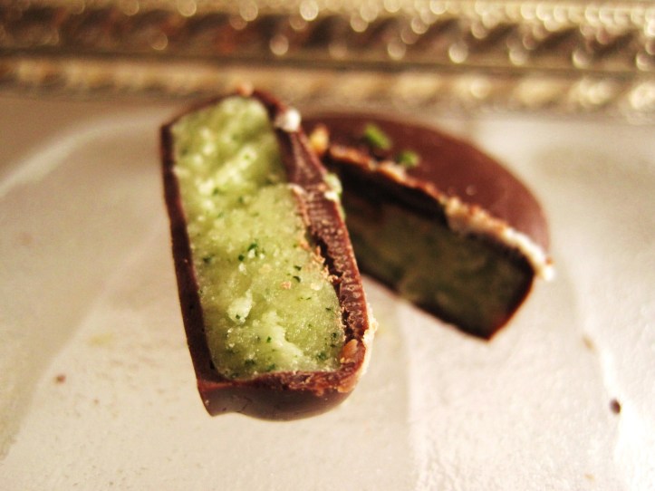 Cioccolato Lombardo - cross-section of the "After dinner Mint"